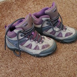 Hi-tec altitude hiking boots